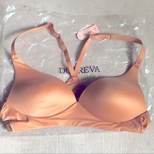 Underwire-Free Dobreva 38A Nude Bra